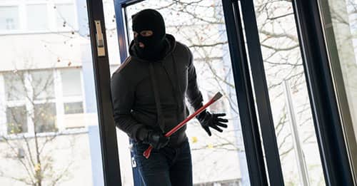 Soñar con ladrones y que los atrapas